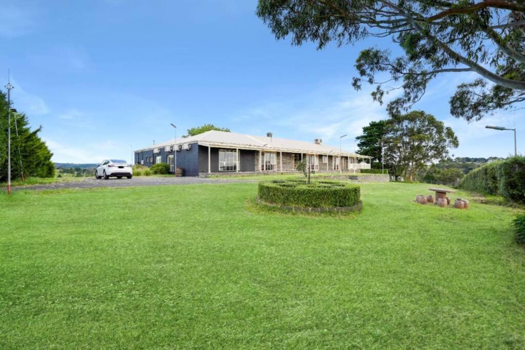 Narre Warren Farm Farm 20 People Villa Belgrave South Exterior foto